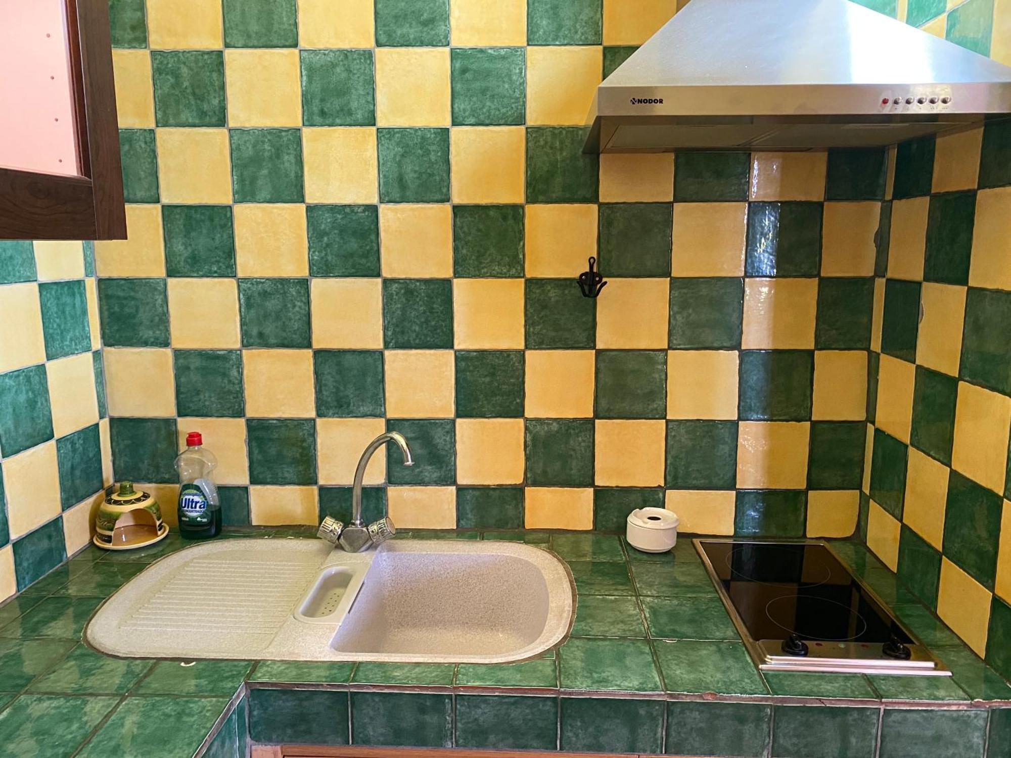 Castle Tower Apartment In Rural Holiday Park 'Bernard' Толокос Экстерьер фото